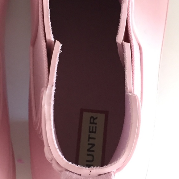 Hunter Women's Rain Boots Ankle Rubber Round Toe Glossy Light Pink Size 9 EUC - Picture 12 of 12